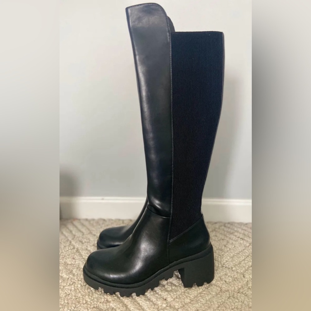 Black Knee-High Women's Boots